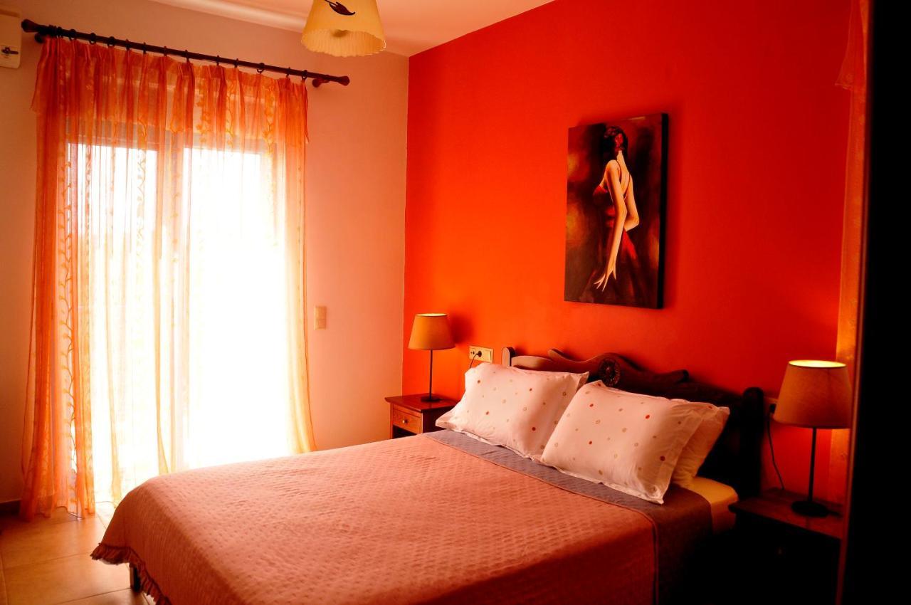 Alkionides Villas *