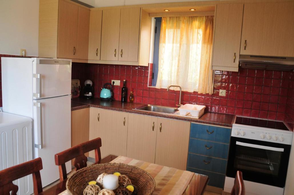 Alkionides Villas *