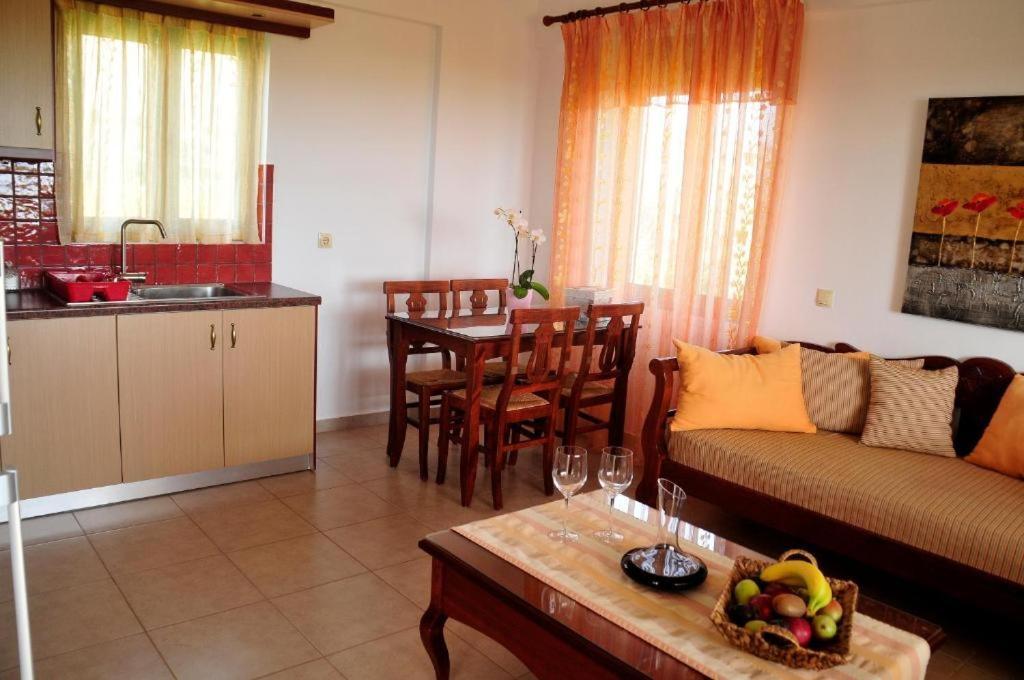 Alkionides Villas * Xerokampos (Crete)